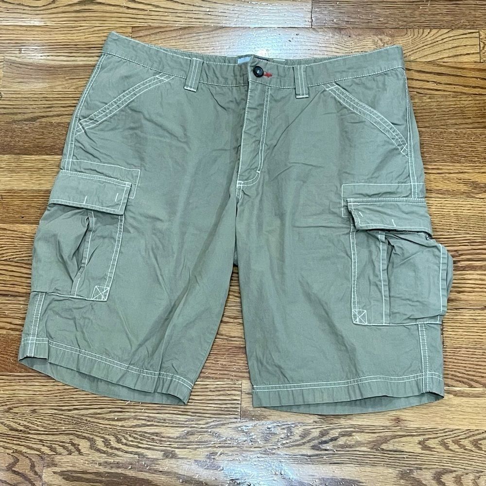 Atelier Gardeur JACK KHAKI Shorts. Size 38